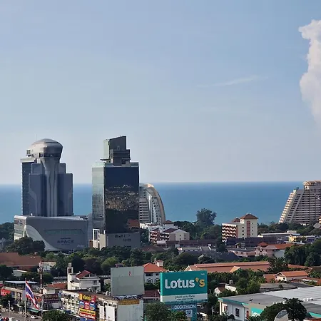 Once Pattaya Seaview Condo-2